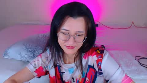 Snapshot of dorotty_ chatting on 10-10-25, 01:15 Your Dorotty online show from 10-10-25, 01:15