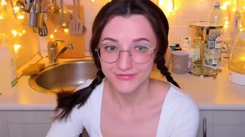 Snapshot of dorotty_ chatting on 02-15-26, 11:56 Your Dorotty online show from 02-15-26, 11:56