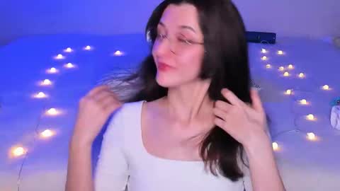 Snapshot of dorotty_ chatting on 02-17-26, 01:02 Your Dorotty online show from 02-17-26, 01:02