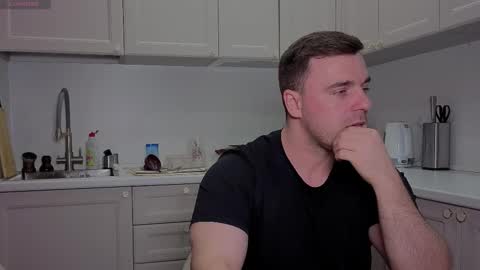 Snapshot of dosilasa chatting on 12-02-25, 04:02 Sasha online show from 12-02-25, 04:02