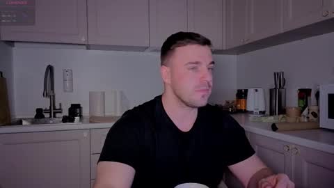 Snapshot of dosilasa chatting on 01-13-26, 06:57 Sasha online show from 01-13-26, 06:57