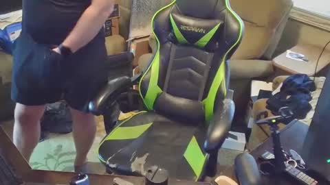 Snapshot of dotyoureyezez chatting on 02-04-25, 03:57 DotYourEyezez online show from 02-04-25, 03:57