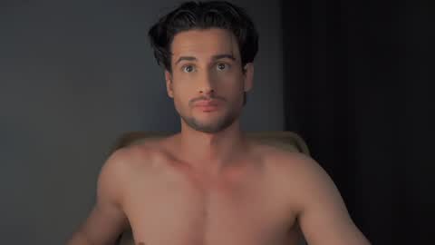 Snapshot of double_luckystrike chatting on 12-08-24, 03:10 Keen online show from 12-08-24, 03:10