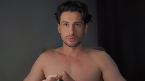 Snapshot of double_luckystrike chatting on 12-08-24, 11:19 Keen online show from 12-08-24, 11:19