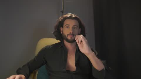 Snapshot of double_luckystrike chatting on 11-13-25, 09:58 Keen online show from 11-13-25, 09:58