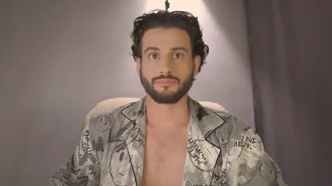 Snapshot of double_luckystrike chatting on 02-17-26, 08:04 Keen online show from 02-17-26, 08:04