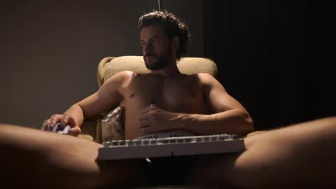 Snapshot of double_luckystrike chatting on 03-01-26, 07:38 Keen online show from 03-01-26, 07:38