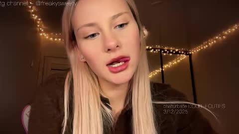 Lana  Eva  dont forget to give us a thumb up online show from 12-03-25, 02:59