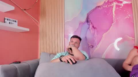 Snapshot of doublepleasure69_ chatting on 12-15-25, 10:58 doublepleasure69_ online show from 12-15-25, 10:58