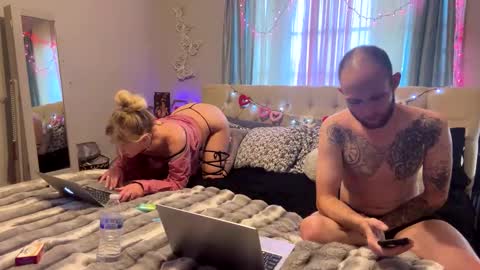 Chaz  Roxy Rain online show from 03-08-25, 05:01