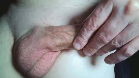 Snapshot of doug5525 chatting on 03-09-25, 08:31 Doug5525 exhibitionist online show from 03-09-25, 08:31