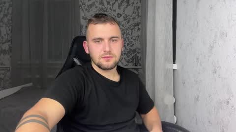 Snapshot of douglas_666 chatting on 10-25-25, 07:19 douglas_666 online show from 10-25-25, 07:19