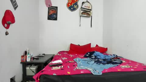 douglas_gallegos online show from 12-27-24, 04:58