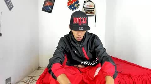 douglas_gallegos online show from 02-03-25, 05:40