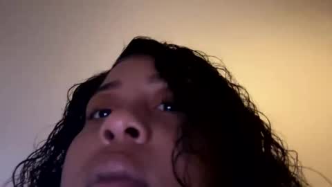 Snapshot of dove_love22 chatting on 10-11-25, 06:28 dove_love22 online show from 10-11-25, 06:28