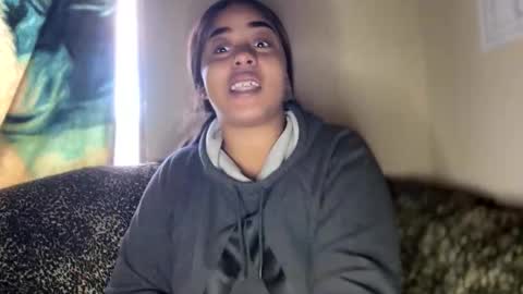 Snapshot of dove_love22 chatting on 11-29-25, 02:09 dove_love22 online show from 11-29-25, 02:09