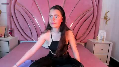 dovemullerr2 online show from 05-30-26, 04:48