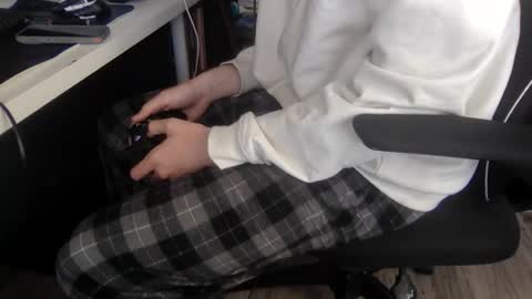 Snapshot of downbad69xxx chatting on 04-04-26, 10:51 daddy online show from 04-04-26, 10:51