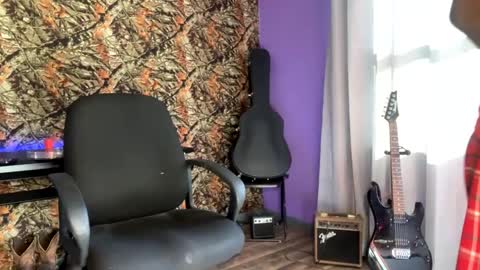 MrPirated online show from 01-19-25, 03:53