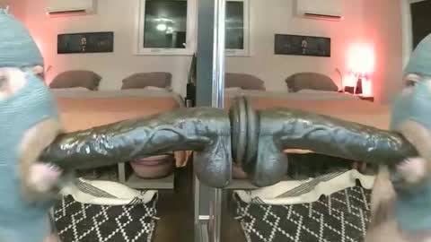 Snapshot of dpthroatorallybi chatting on 02-20-26, 06:37 dpthroatorallybi online show from 02-20-26, 06:37