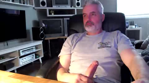 Snapshot of dr_dave20 chatting on 04-25-26, 09:45 dr_dave20 online show from 04-25-26, 09:45