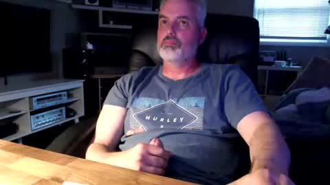 Snapshot of dr_dave20 chatting on 06-17-26, 05:14 dr_dave20 online show from 06-17-26, 05:14