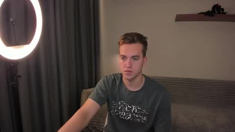 Snapshot of dr_your_dream chatting on 09-19-25, 08:31 Mervin online show from 09-19-25, 08:31