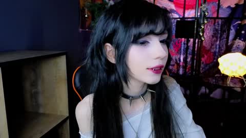 Snapshot of draculaura_ chatting on 01-09-25, 03:34 Draculaura online show from 01-09-25, 03:34