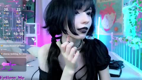 Snapshot of draculaura_ chatting on 03-05-25, 02:57 Draculaura online show from 03-05-25, 02:57
