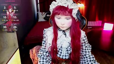 Snapshot of draculaura_ chatting on 04-01-26, 10:38 Draculaura online show from 04-01-26, 10:38