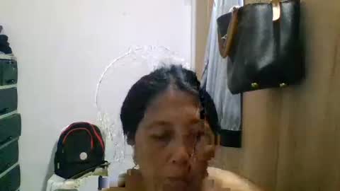 Snapshot of dragonlady402 chatting on 03-11-26, 11:38 Dragon Lady online show from 03-11-26, 11:38