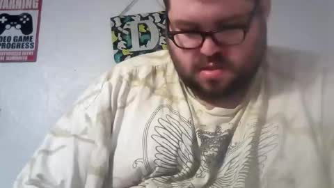 Snapshot of dragonmast53 chatting on 01-10-25, 04:30 dragonmast53 online show from 01-10-25, 04:30