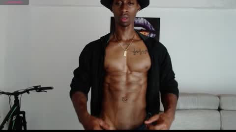 Drake 23 online show from 10-13-25, 12:43