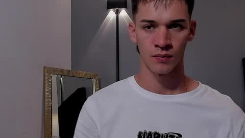 Snapshot of drake_carter1 chatting on 04-07-26, 02:23 drake_carter1 online show from 04-07-26, 02:23