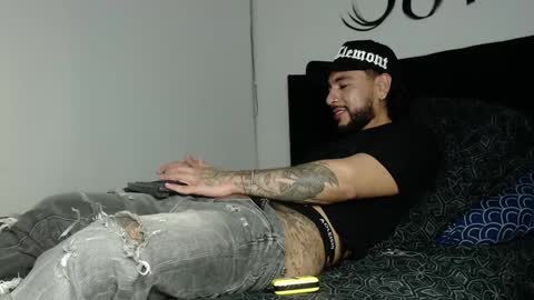 Snapshot of drake_jackson11 chatting on 01-05-25, 10:50 drake jackson11 online show from 01-05-25, 10:50