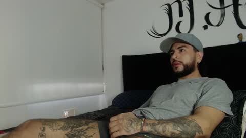 Snapshot of drake_jackson11 chatting on 01-09-25, 05:43 drake jackson11 online show from 01-09-25, 05:43
