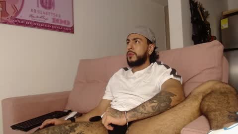 Snapshot of drake_jackson11 chatting on 01-28-25, 01:29 drake jackson11 online show from 01-28-25, 01:29