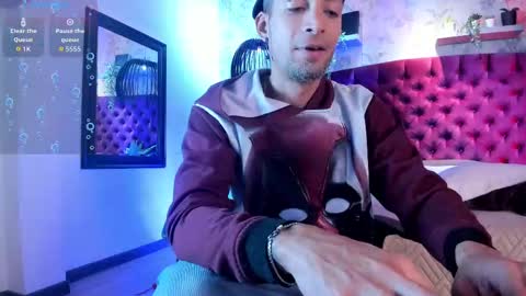 Drake Neuman online show from 11-22-25, 04:00