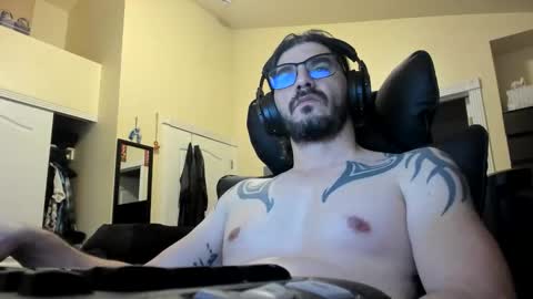 drakkar_82 online show from 12-04-25, 02:21