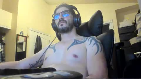 drakkar_82 online show from 12-04-25, 10:18