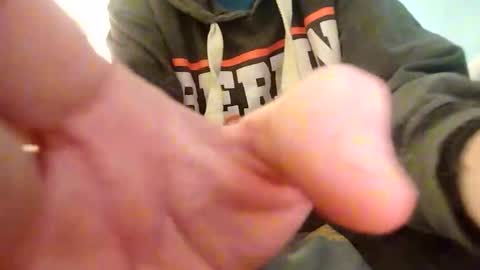 Snapshot of drako198 chatting on 04-05-26, 12:35 drako198 online show from 04-05-26, 12:35