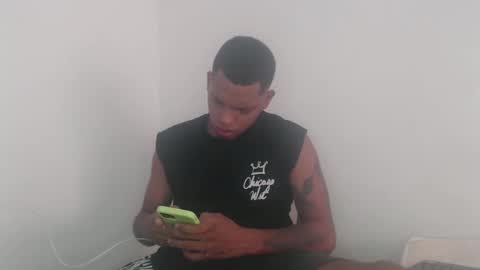 Snapshot of drako_monstercock chatting on 01-12-25, 05:11 drako_monstercock online show from 01-12-25, 05:11