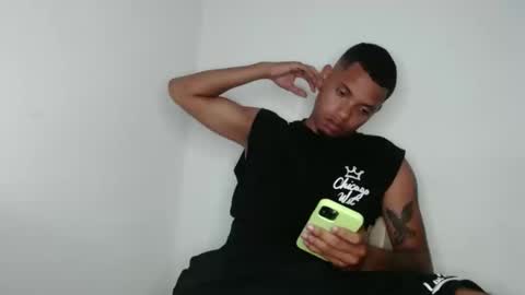 Snapshot of drako_monstercock chatting on 02-16-25, 04:20 drako_monstercock online show from 02-16-25, 04:20