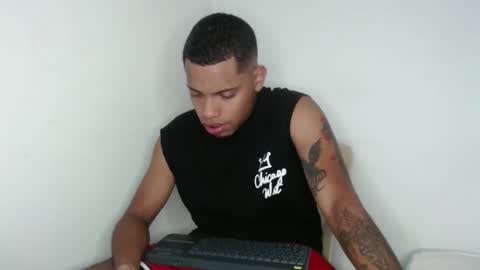 Snapshot of drako_monstercock chatting on 03-02-25, 02:00 drako_monstercock online show from 03-02-25, 02:00