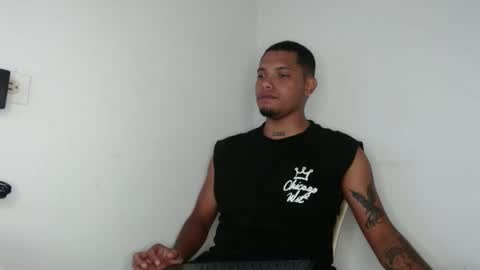 Snapshot of drako_monstercock chatting on 03-09-25, 05:33 drako_monstercock online show from 03-09-25, 05:33