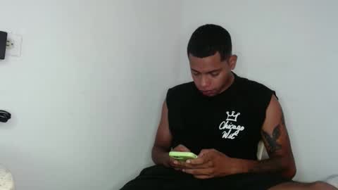 Snapshot of drako_monstercock chatting on 03-09-25, 06:54 drako_monstercock online show from 03-09-25, 06:54