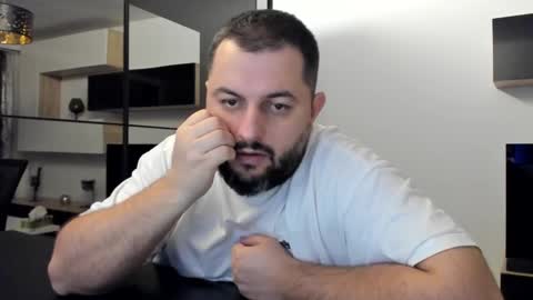 Snapshot of draven_a chatting on 01-30-25, 10:19 Draven A online show from 01-30-25, 10:19