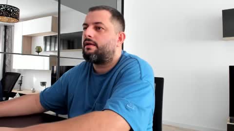 Snapshot of draven_a chatting on 01-31-25, 10:42 Draven A online show from 01-31-25, 10:42