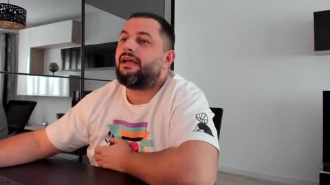 Snapshot of draven_a chatting on 02-01-25, 10:37 Draven A online show from 02-01-25, 10:37