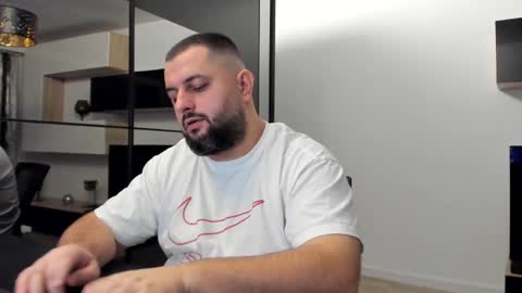 Snapshot of draven_a chatting on 02-18-25, 04:48 Draven A online show from 02-18-25, 04:48